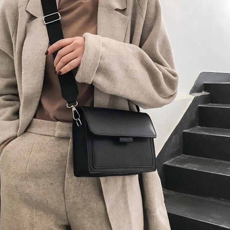 Crossbody Messenger Bag - Retro style - Ferylis