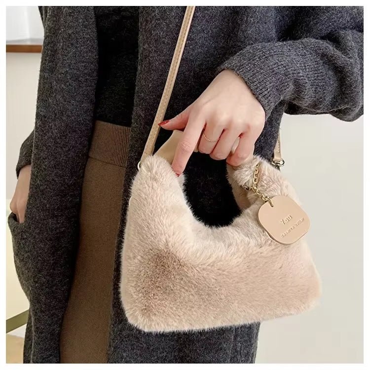 Women’s Faux Fur Plush Handbag - Ferylis
